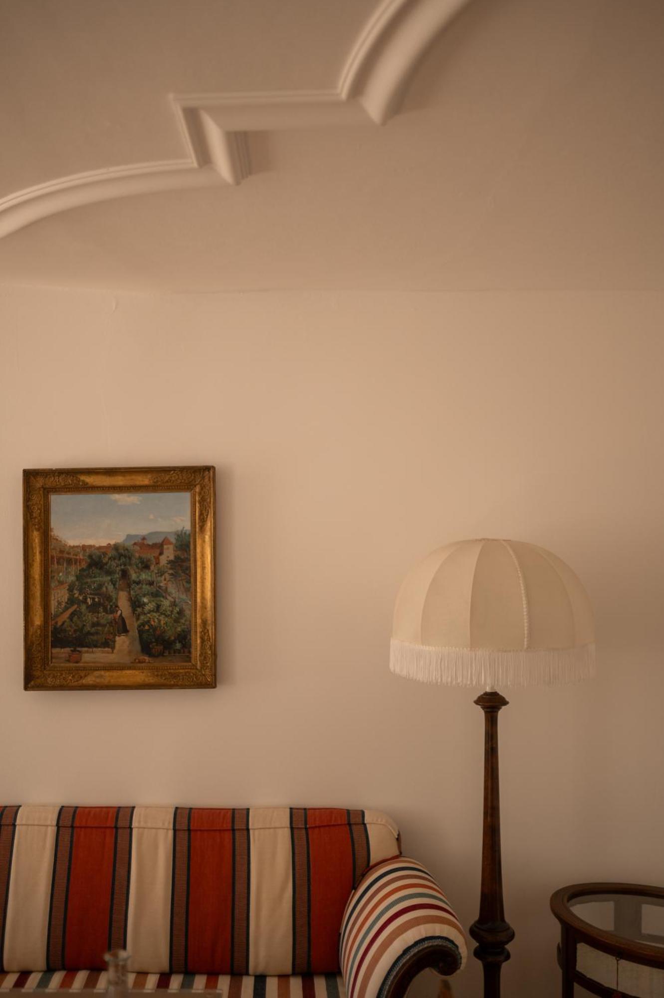 Ottmanngut Suite And Breakfast Мерано Екстер'єр фото